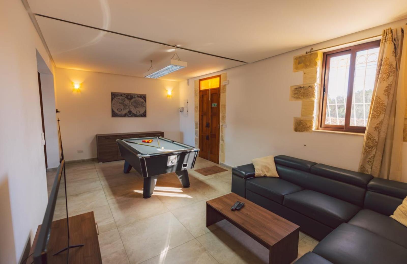 Villa Lyons Żejtun Exteriör bild