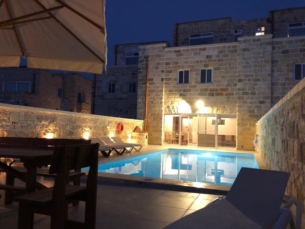 Villa Lyons Żejtun Exteriör bild